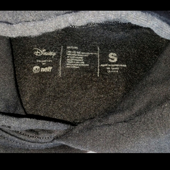 Disney+Neff Mickey Black Pullover Hoodie Size S - Picture 6 of 6